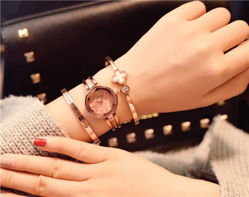 Watch Rose Gold With Bracelets